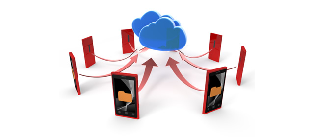 Gather information --Cloud --Smartphone / Illustration / Application / Photo / Free material / Mobile / Photo / Server / Internet